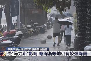 体坛：男足亚运队教练观战卡塔尔vs巴勒斯坦，分析淘汰赛潜在对手